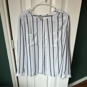 Loft button down top Size: L